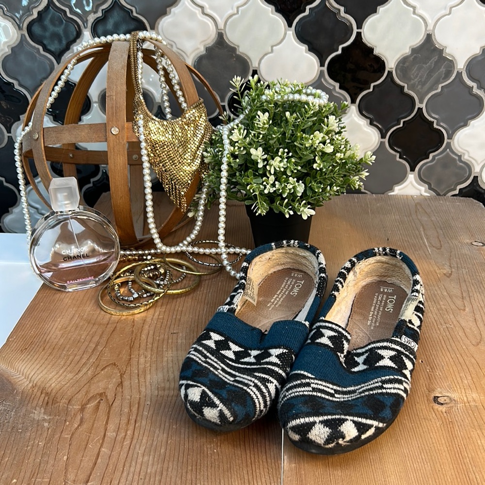 Sweater TOMS